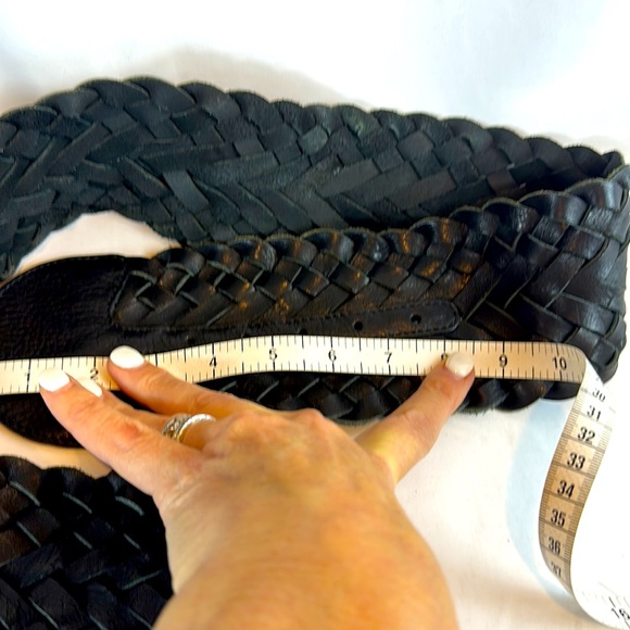 Cole Haan Size Medium Black braided wide belt with brass Crescent buckle. - Picture 6 of 8